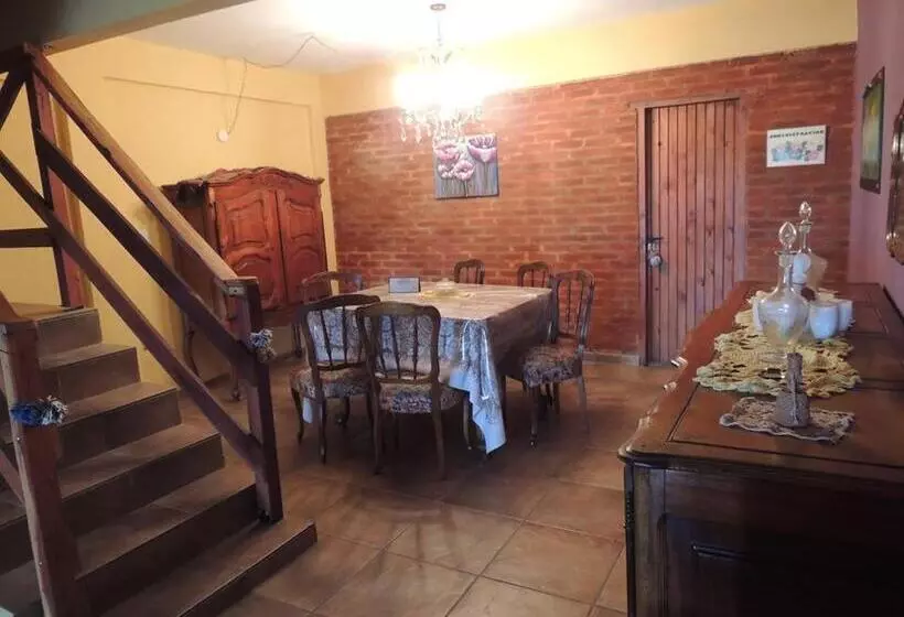 Aamiaismajoitus (B&B) Posada De Mar Siguiendo La Luna