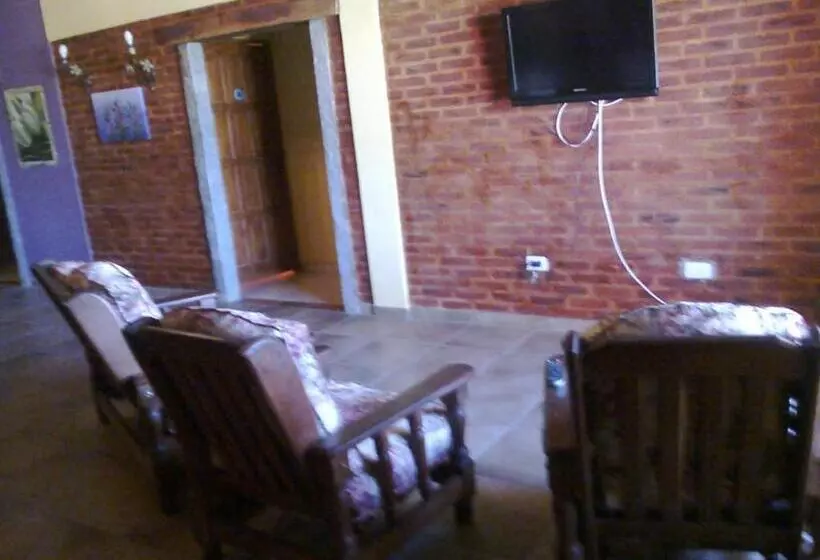 Aamiaismajoitus (B&B) Posada De Mar Siguiendo La Luna