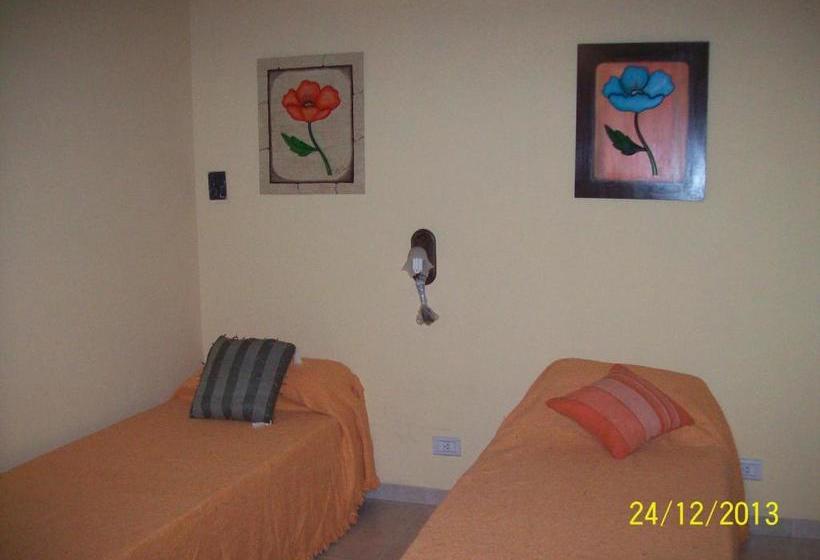 مبيت وإفطار Posada De Mar Siguiendo La Luna