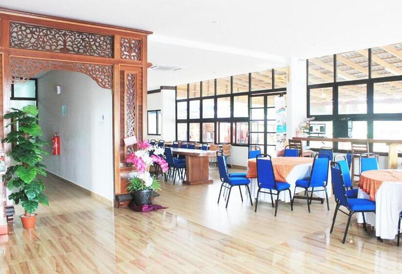 ホテル Am Transit Inn, Kuala Terengganu