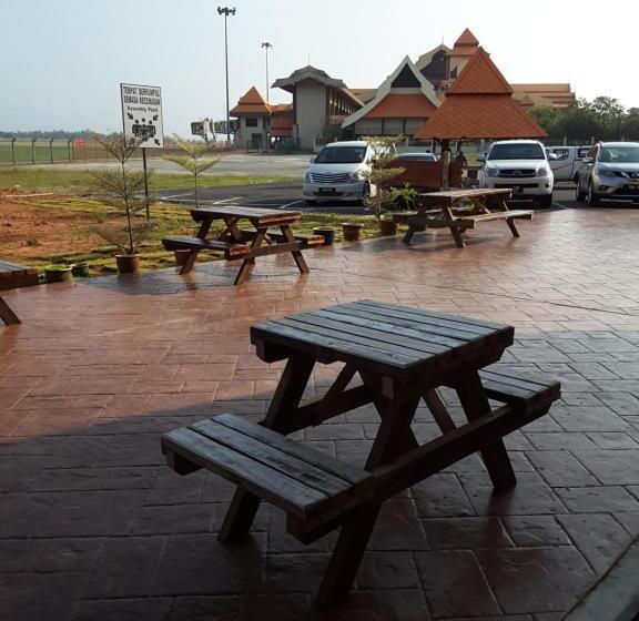 ホテル Am Transit Inn, Kuala Terengganu