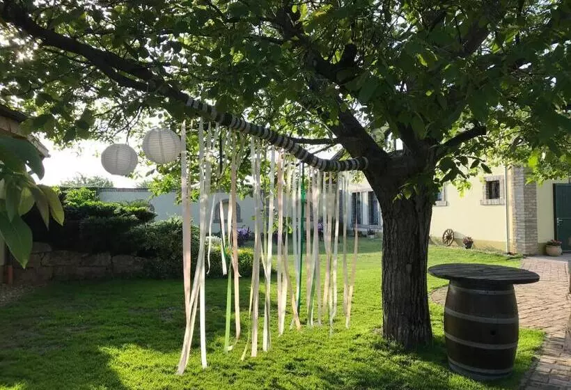 ホテル Béni Family Wine Farm