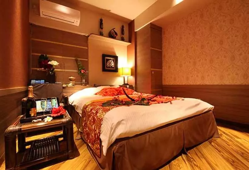 Hotelli Grassino Urban Resort Tachikawa  Adult Only