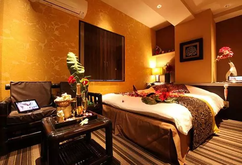Hotelli Grassino Urban Resort Tachikawa  Adult Only