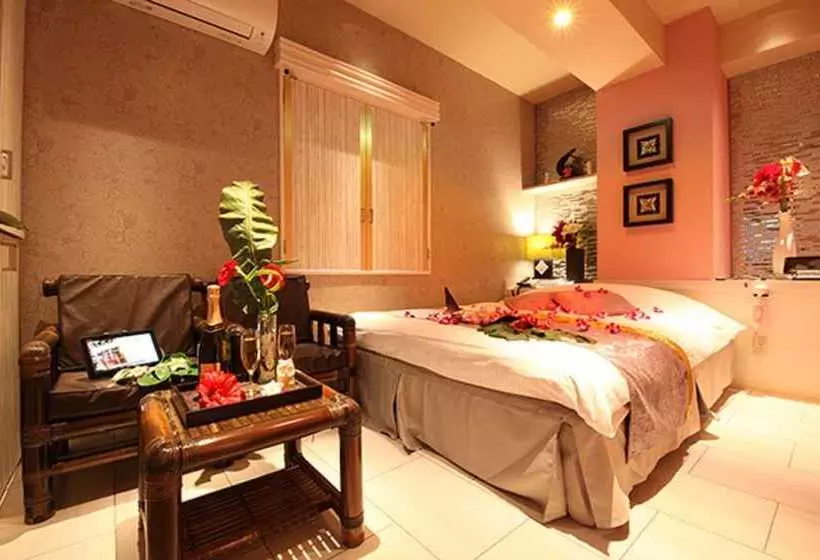 Hotelli Grassino Urban Resort Tachikawa  Adult Only