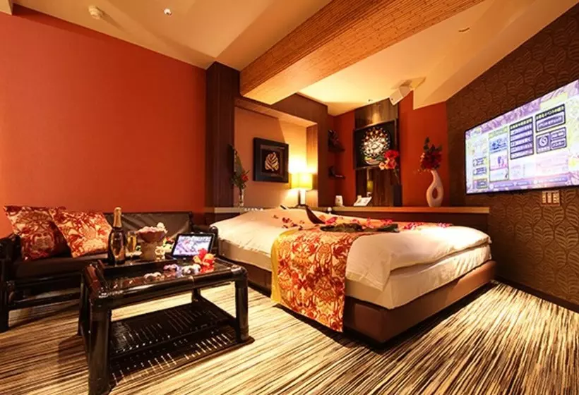 Hotelli Grassino Urban Resort Tachikawa  Adult Only
