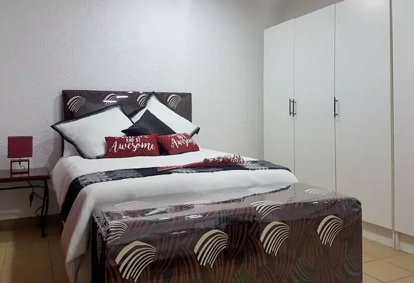 ペンション Magia Guest House