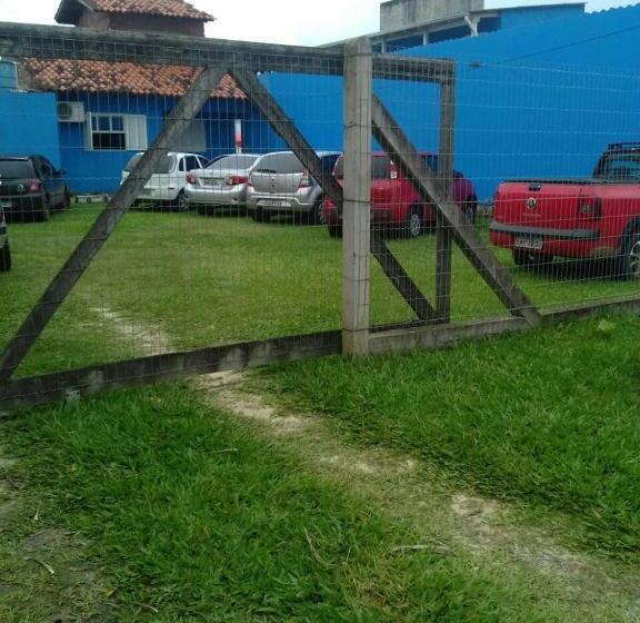 بنسيون Residencial água Azul