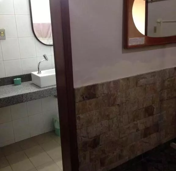 Majatalo Sefiroh Hostel