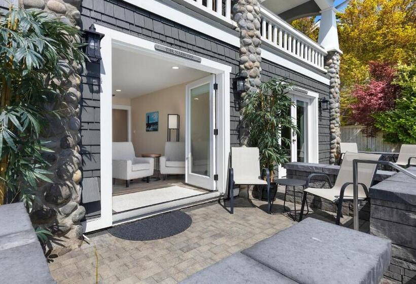 旅馆 Waterfront Inn