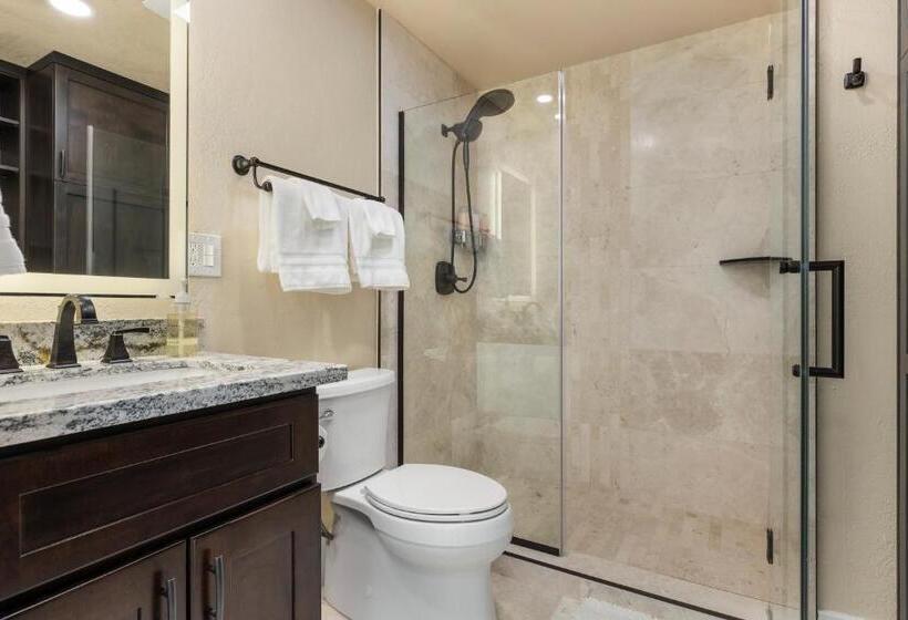 旅馆 Waterfront Inn