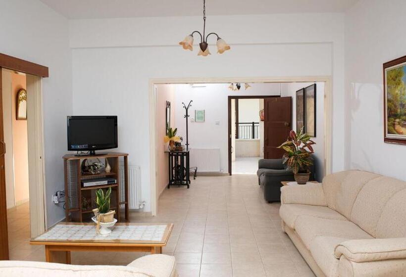 C & A Hotel Apartments