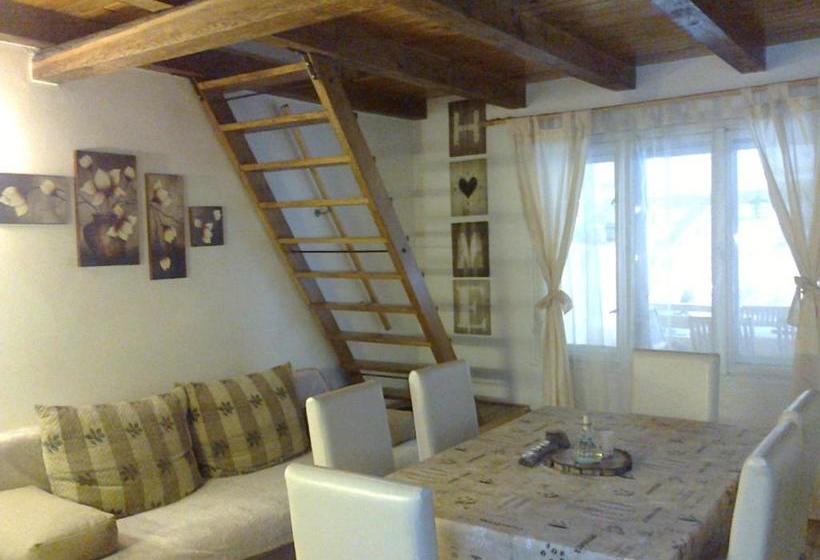 بنسيون Borostyán Vendégház