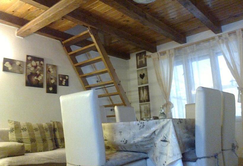 بنسيون Borostyán Vendégház