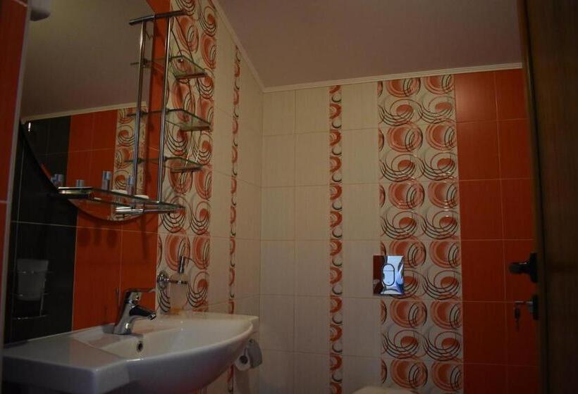 Pensão Complex Oazis