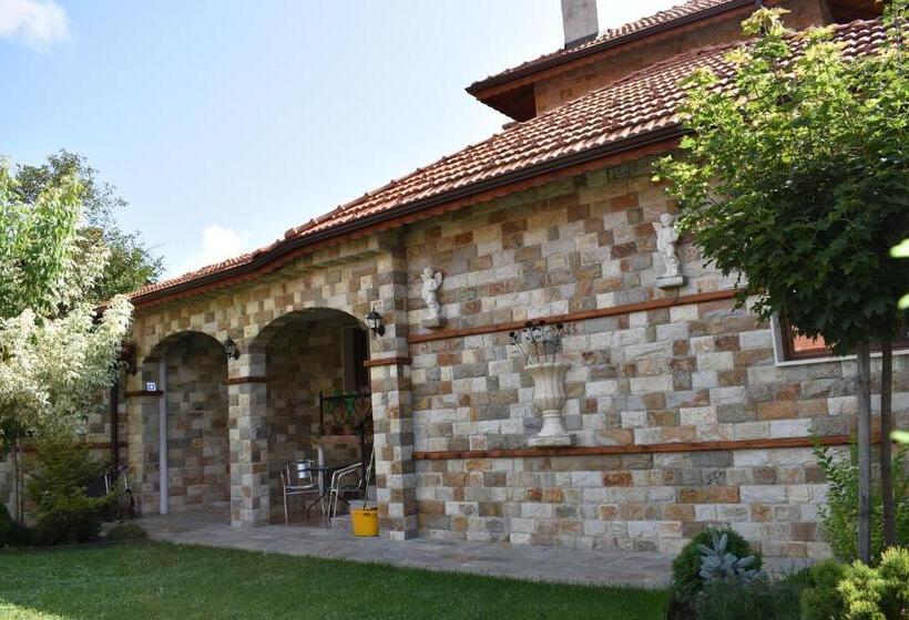 Pensão Complex Oazis