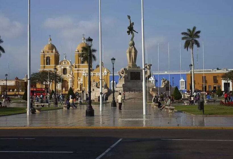 پانسیون Ivankaa Hostel