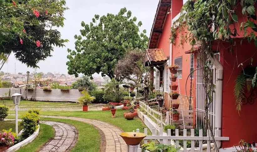 ペンション Pousada Calu