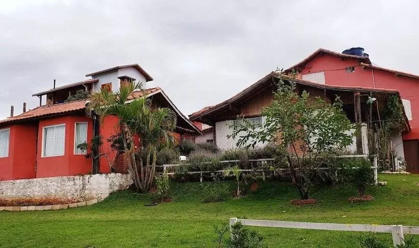 ペンション Pousada Calu