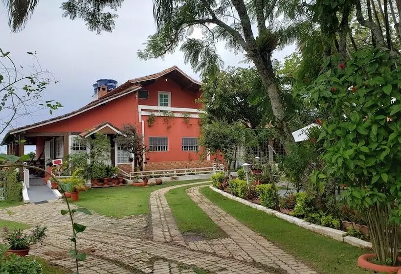 ペンション Pousada Calu