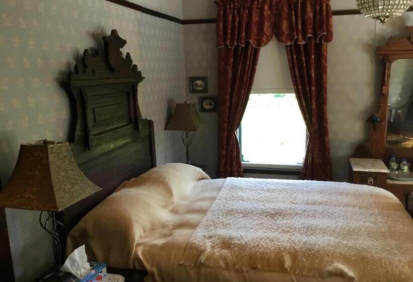 הוסטל Auberge Taylor Manor