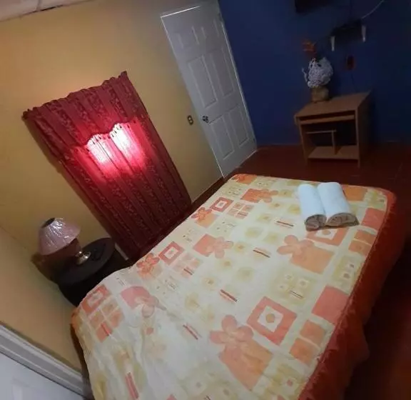 カプセルホテル Hospedaje Rampolla's