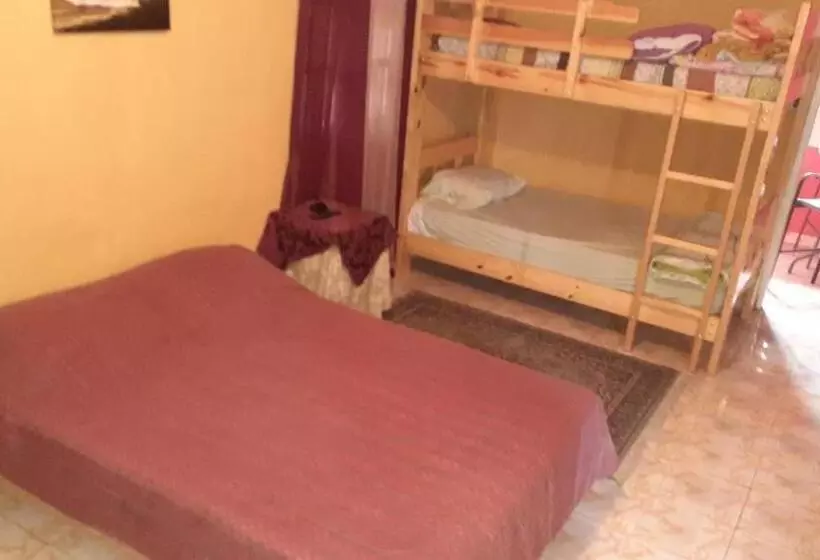 カプセルホテル Hospedaje Rampolla's