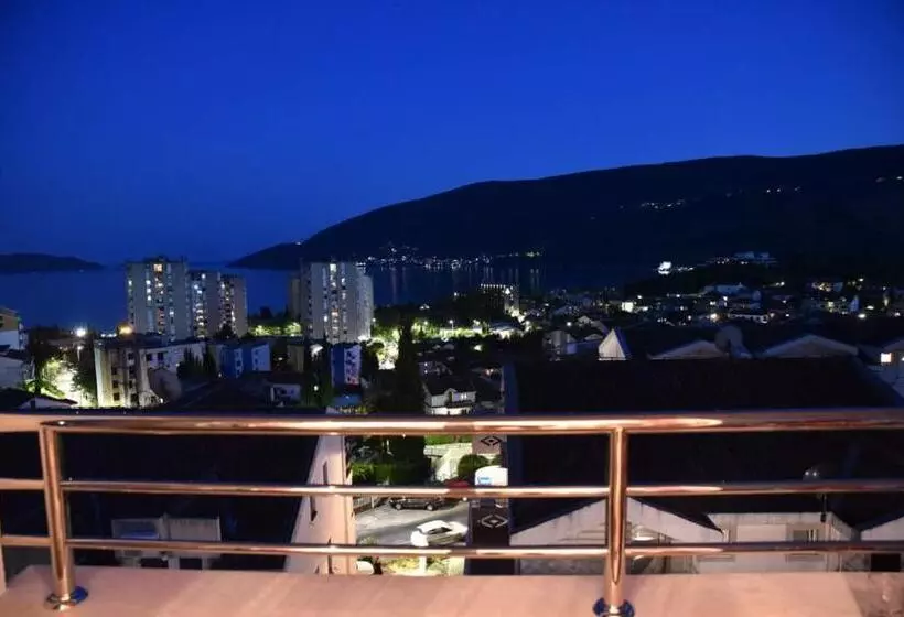 پانسیون Apartments Anastasija