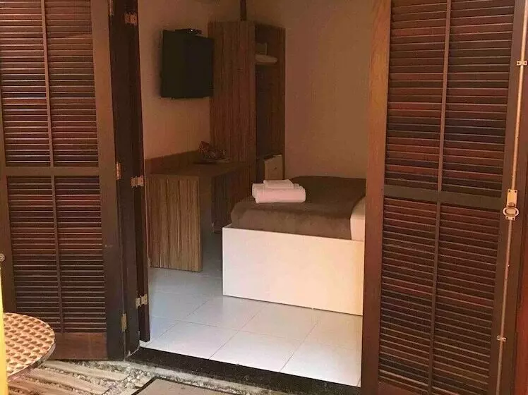 ペンション Lalabella Itaguá