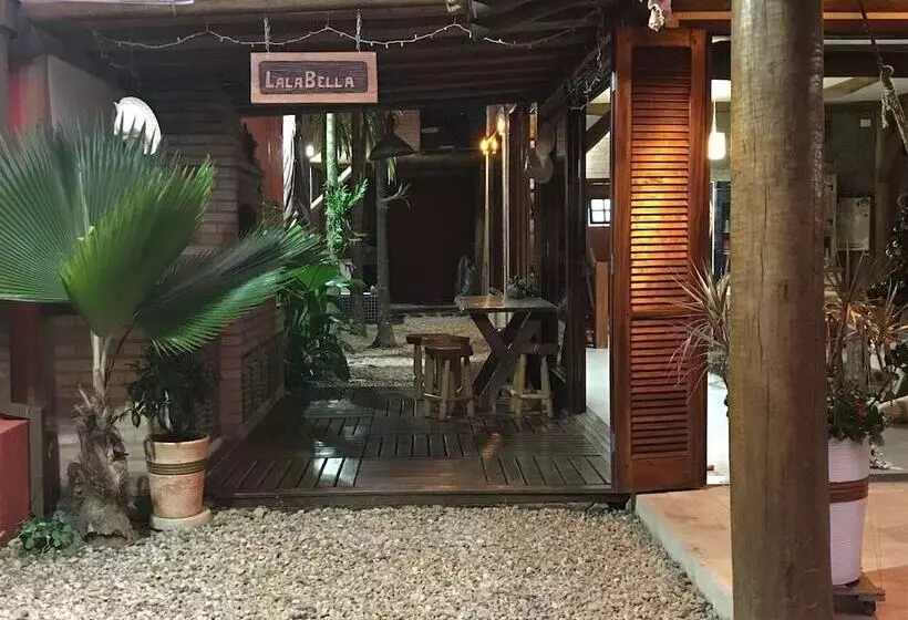 ペンション Lalabella Itaguá