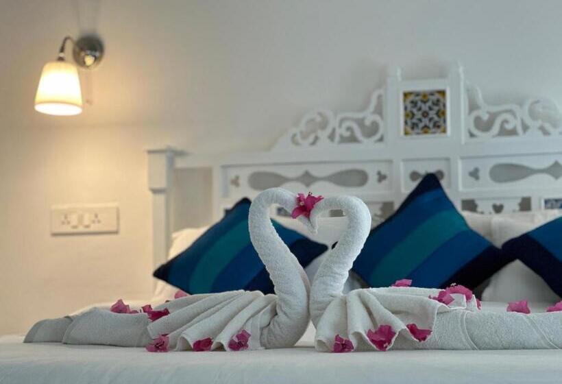 فندق Oceanic Luxury Boutique