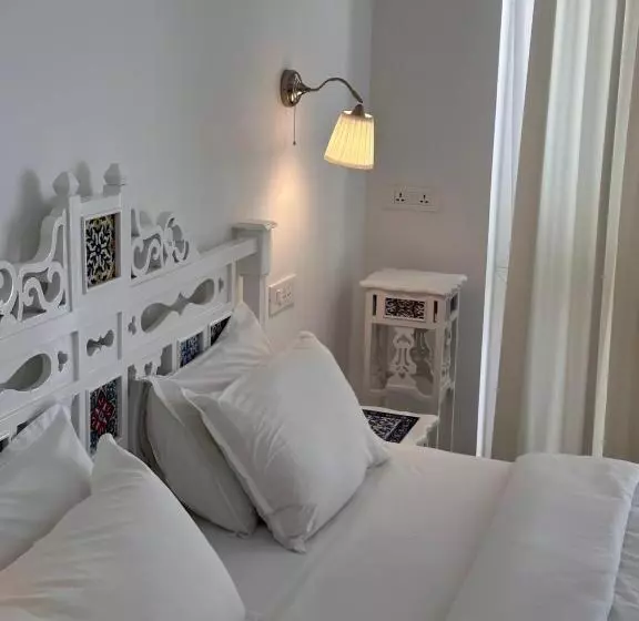 ホテル Oceanic   Luxury Boutique