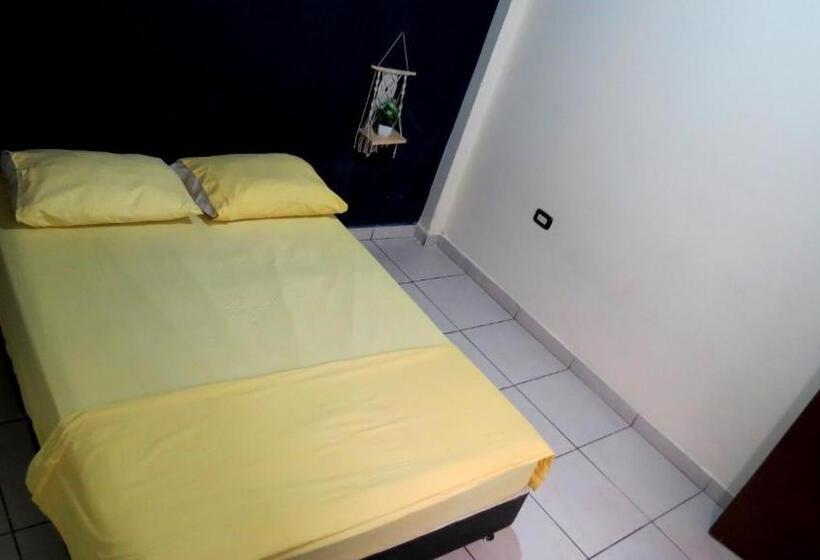 پانسیون Otoño