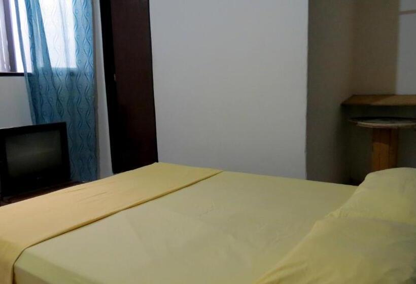 پانسیون Otoño