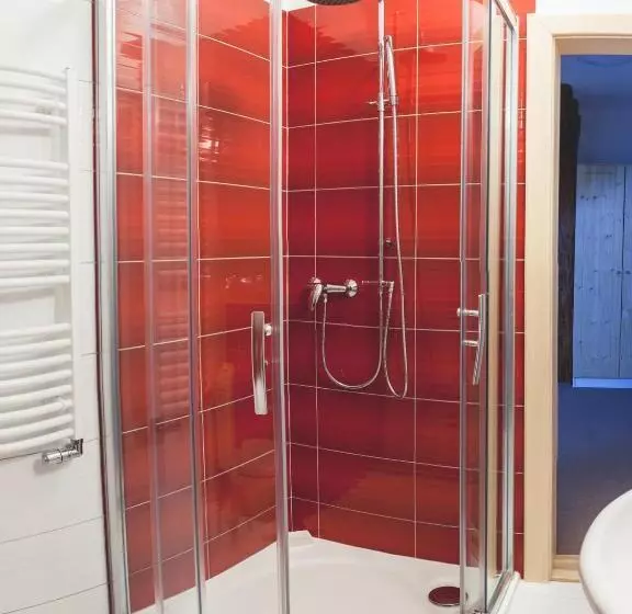 Majatalo Penzion Vila Machů