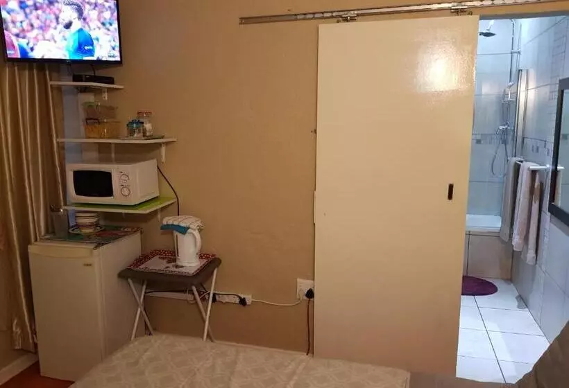 ペンション The Fairlands Hideout