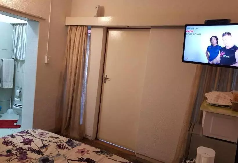 ペンション The Fairlands Hideout