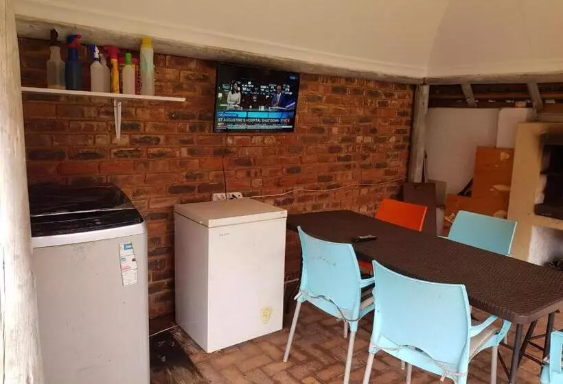 ペンション The Fairlands Hideout