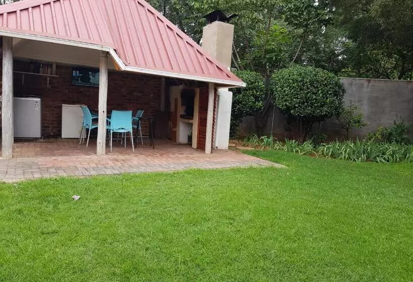 ペンション The Fairlands Hideout