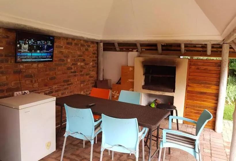 ペンション The Fairlands Hideout