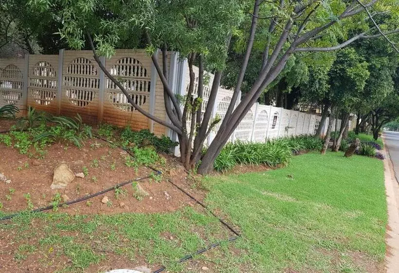 ペンション The Fairlands Hideout