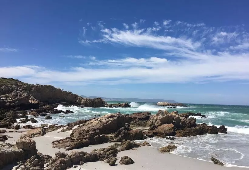 Majatalo The Gables Hermanus