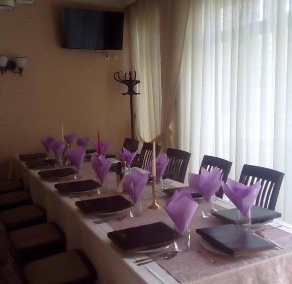 پانسیون Vila Gardenia