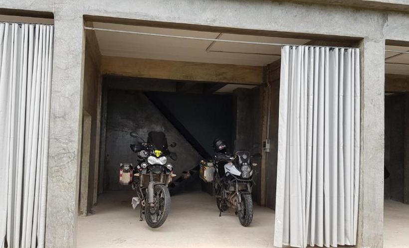 فندق صغير Happy Inn