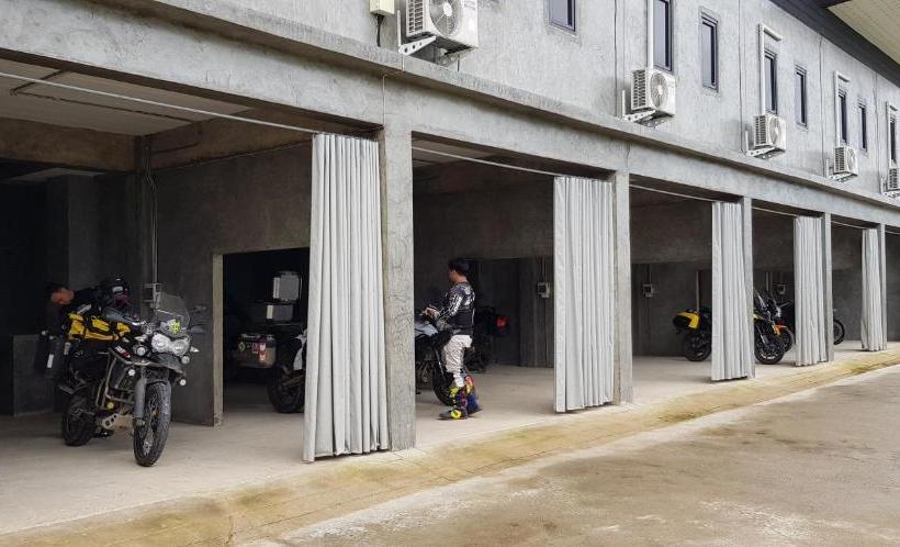 فندق صغير Happy Inn