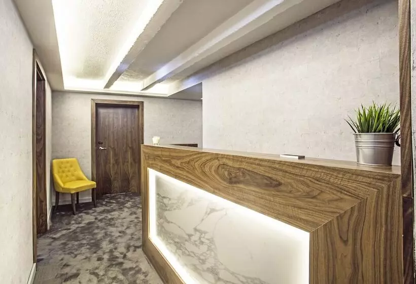 پانسیون Nomad Luxury Suites