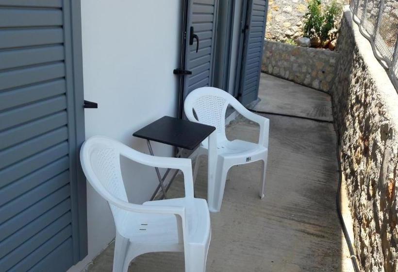 پانسیون Tasos Rooms