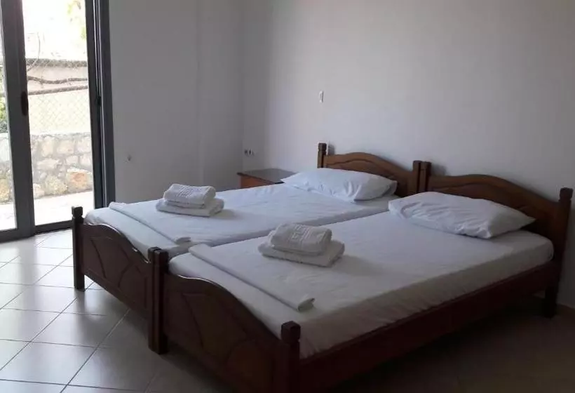 ペンション Tasos Rooms