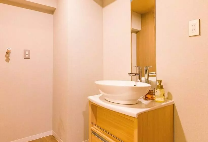 Mr. Kinjo Inn D Buil