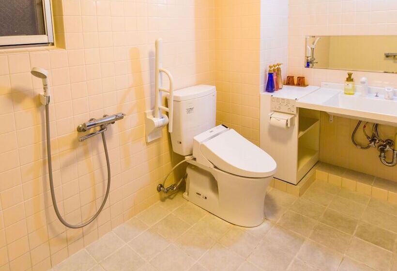 Mr. Kinjo Inn D Buil